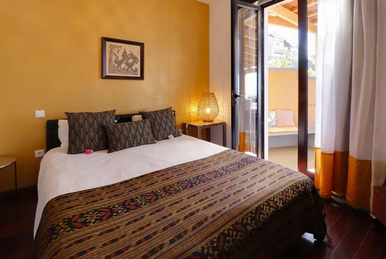 Guest house Dazk Golden Estate Hotel Ribeira Brava Portugal